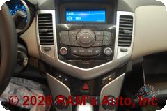 Vehicle photo 11