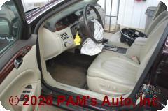 Vehicle photo 8