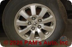 Vehicle photo 7