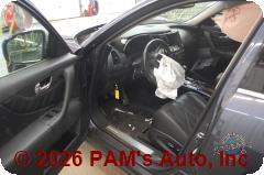 Vehicle photo 8