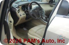 Vehicle photo 8
