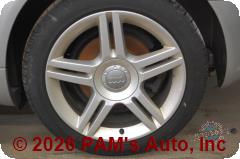 Vehicle photo 7