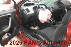 Vehicle photo 8