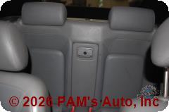 Vehicle photo 13