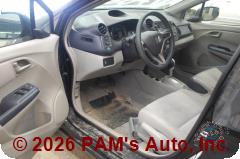 Vehicle photo 8