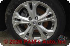 Vehicle photo 7