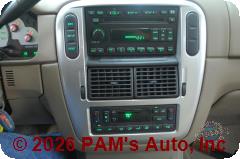 Vehicle photo 11