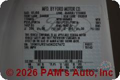 Vehicle photo 13