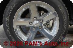 Vehicle photo 7