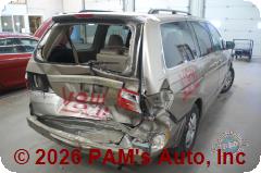 Vehicle photo 4