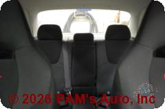 Vehicle photo 9