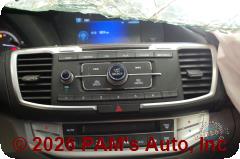 Vehicle photo 11