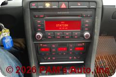 Vehicle photo 11