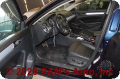 Vehicle photo 8