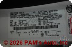 Vehicle photo 13