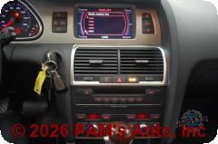 Vehicle photo 11