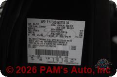 Vehicle photo 13