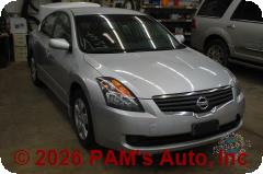 Vehicle photo 2