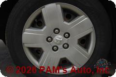Vehicle photo 7
