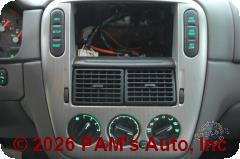 Vehicle photo 11