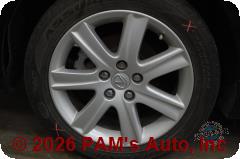 Vehicle photo 7