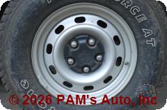 Vehicle photo 7
