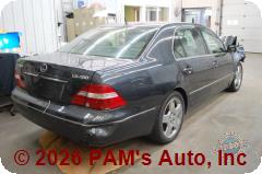 Vehicle photo 4