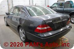 Vehicle photo 5