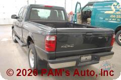 Vehicle photo 5