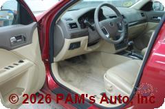 Vehicle photo 8