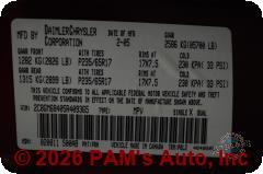 Vehicle photo 13