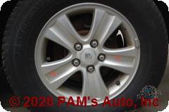 Vehicle photo 7