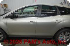 Vehicle photo 6