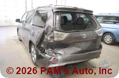 Vehicle photo 5