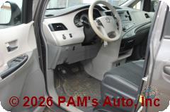 Vehicle photo 8