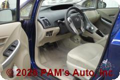 Vehicle photo 8