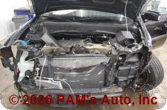 Vehicle photo 12