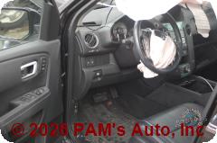 Vehicle photo 8