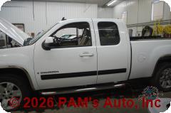 Vehicle photo 6