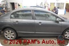 Vehicle photo 3