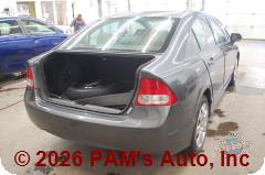 Vehicle photo 4