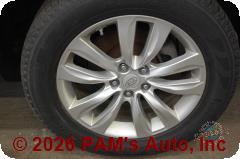 Vehicle photo 7