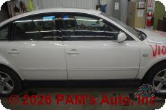 Vehicle photo 3