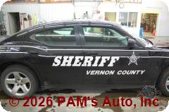 Vehicle photo 3