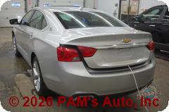 Vehicle photo 5