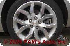Vehicle photo 7