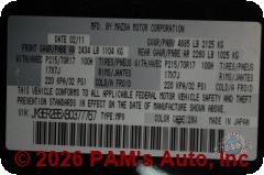 Vehicle photo 13
