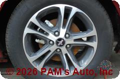Vehicle photo 7