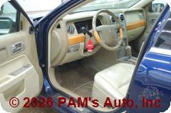 Vehicle photo 8