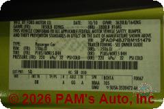 Vehicle photo 13